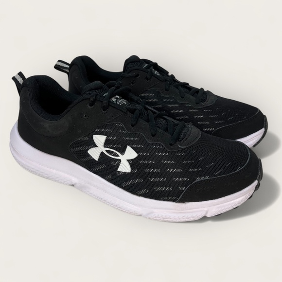 Under Armour Charged Assert 10 Running Shoes Mens Black Training Athletic Sz 11 - Picture 1 of 11